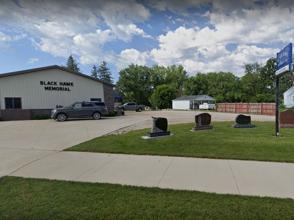 Black Hawk Memorial in Cedar Falls